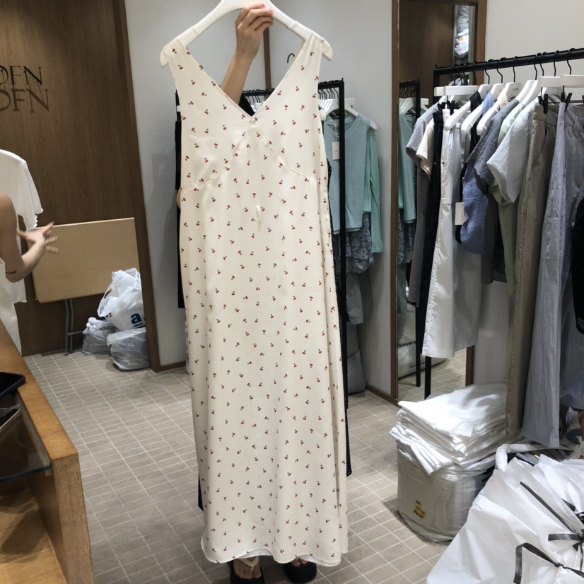 LOFN東大門㊣代購女士新款休閑時尚推薦職業真品人氣連衣裙LOFN連衣裙