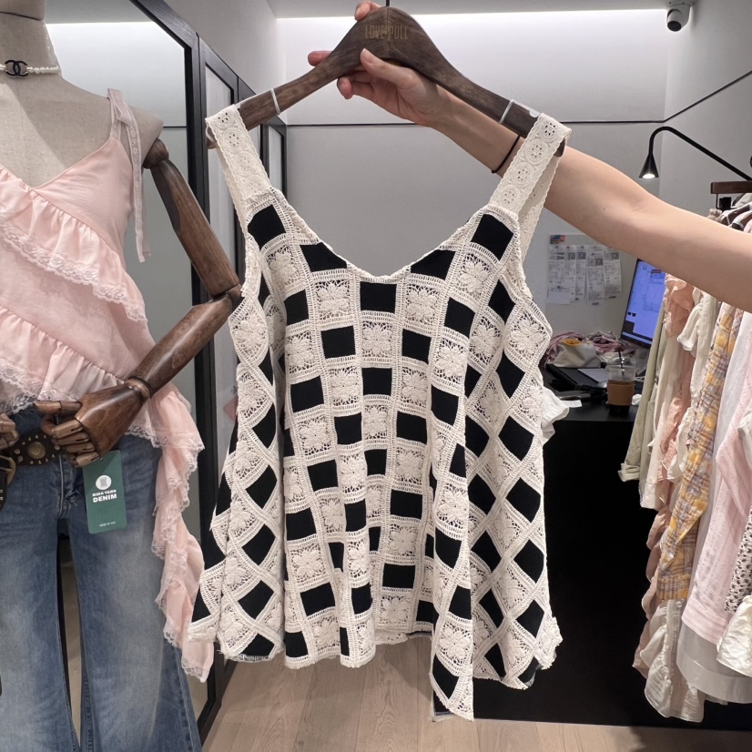 LOVE PULL韓國代購㊣女士新品推薦時尚真品職業25春夏吊帶背心LOVE PULL吊帶/背心圖色2