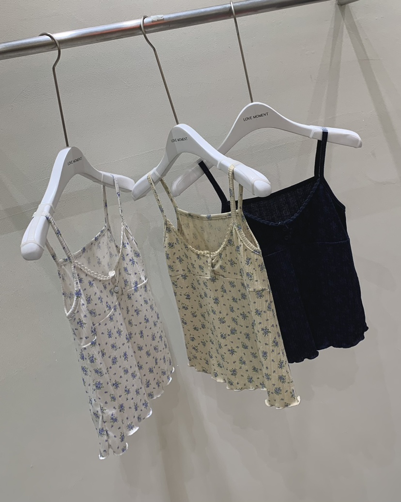 LOVE MOMENT東大門㊣代購女裝新款時尚25春夏真品吊帶背心LOVE MOMENT吊帶/背心