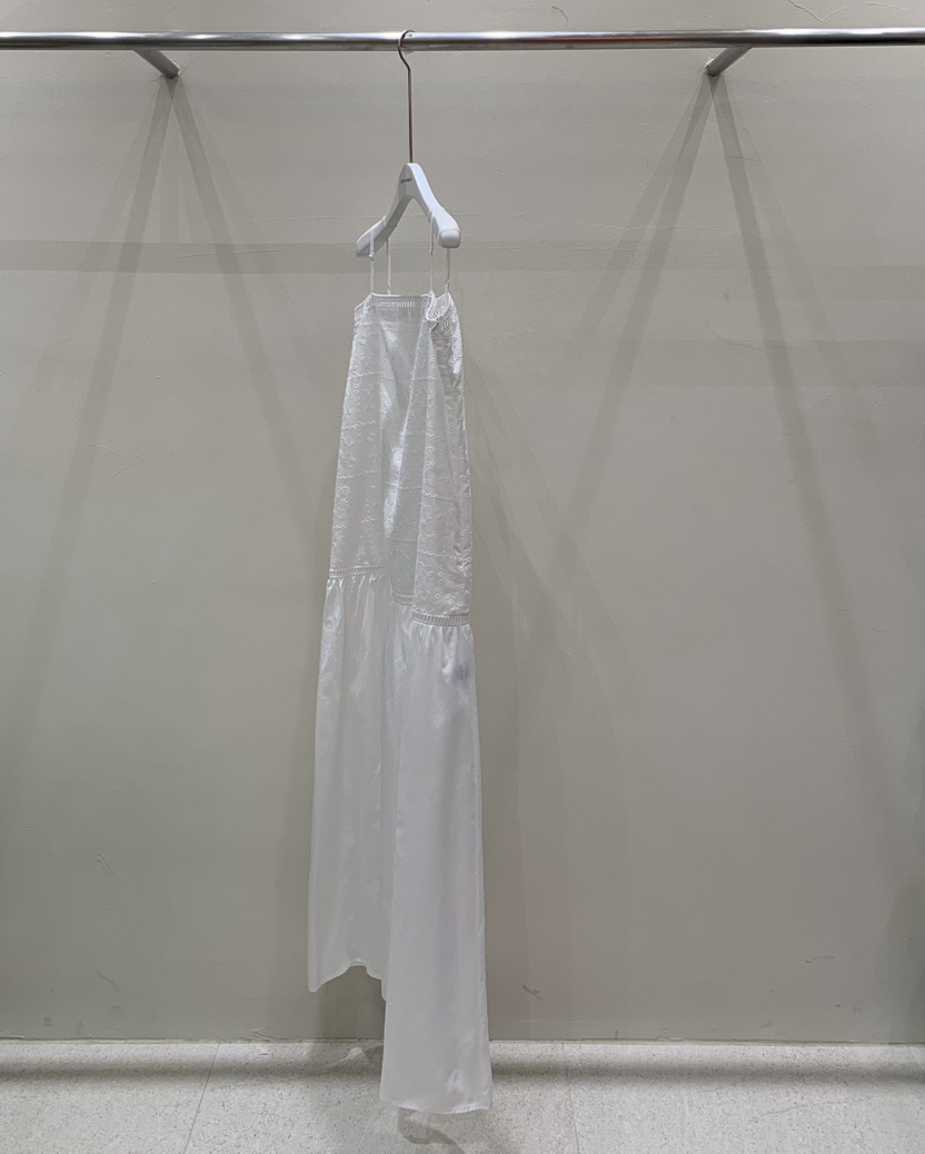 LOVE MOMENT韓國直郵㊣女裝新品真品熱賣人氣時尚連衣裙蕾絲LOVE MOMENT連衣裙