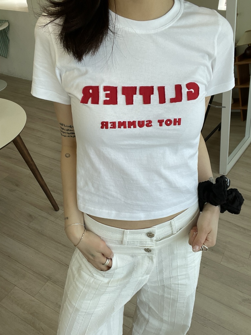 GLITTER東大門㊣代購女裝新款休閑時尚人氣職業真品熱賣T恤GLITTERT恤