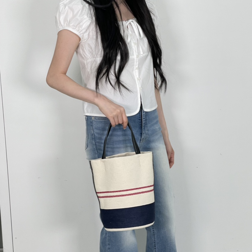 J PLACE東大門㊣代購女裝新款職業人氣熱賣單肩斜跨包含小包J PLACE單肩/斜跨包