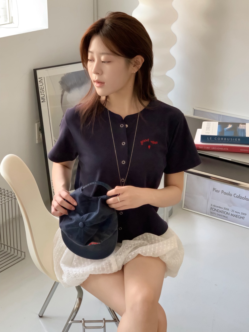 BEFORE SUNRISE東大門㊣直郵女士新品職業熱賣休閑真品T恤BEFORE SUNRISET恤