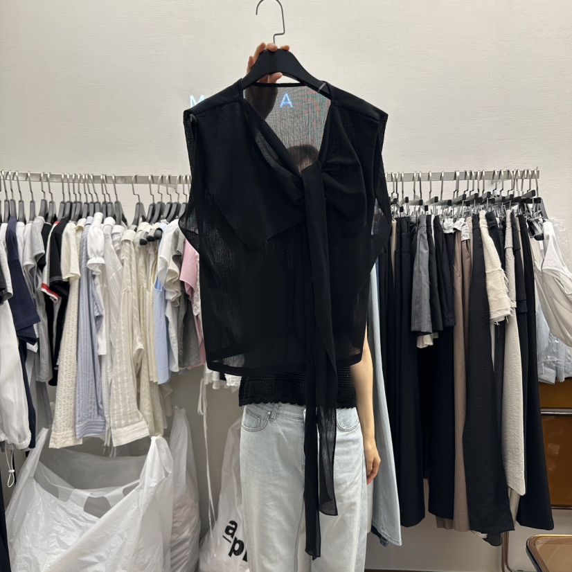 MOANA韓國直郵㊣女士新品推薦職業時尚熱賣休閑25春夏吊帶背心MOANA吊帶/背心圖色2