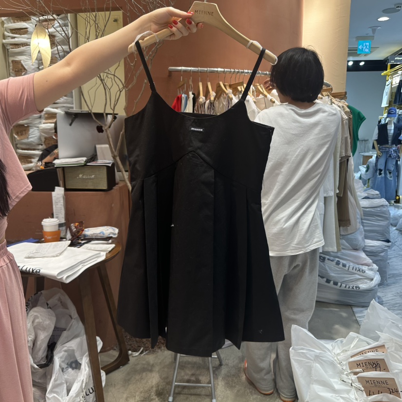 MIENNE韓國直郵㊣女裝新品時尚休閑25春夏推薦人氣連衣裙褶皺MIENNE連衣裙圖色2