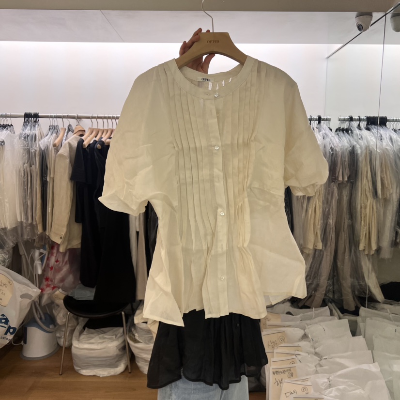 OP PER東大門㊣實拍女裝新款25春夏真品職業時尚襯衫蕾絲衫OPPER-simplebeige襯衫/蕾絲衫圖色3