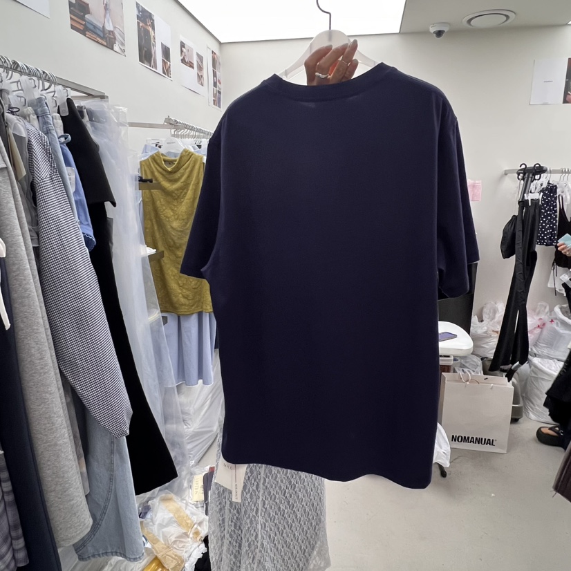 SOLD OUT東大門㊣代購女士新款職業休閑真品推薦時尚熱賣T恤SOLD OUTT恤