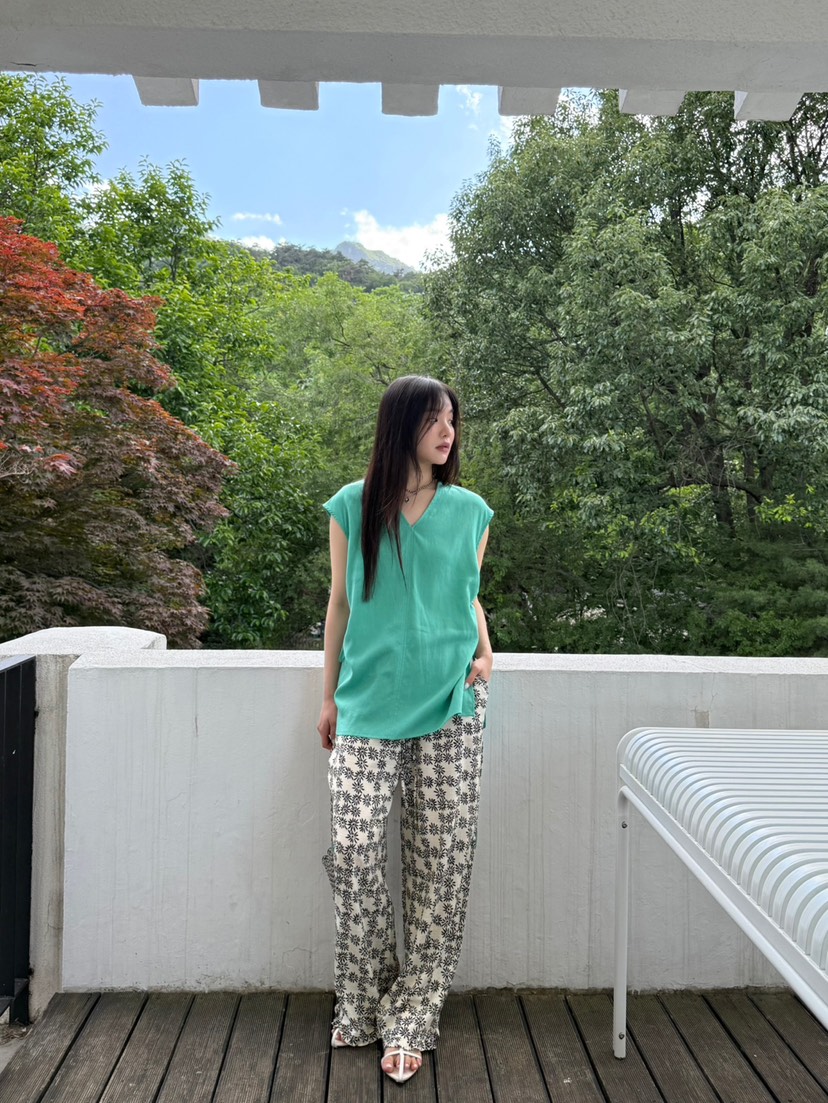 SPECIAL韓國直郵㊣女士新品時尚職業推薦休閑真品吊帶背心天絲SPECIAL吊帶/背心
