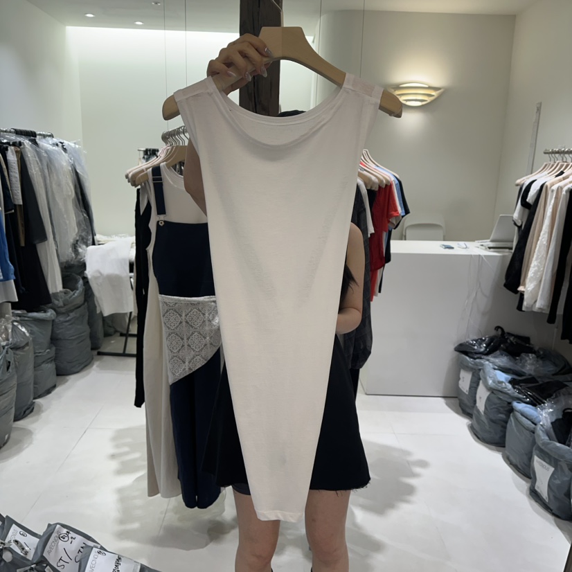 AVECNOUS東大門㊣直郵女士新品時尚熱賣職業25春夏吊帶背心AVECNOUS吊帶/背心圖色1