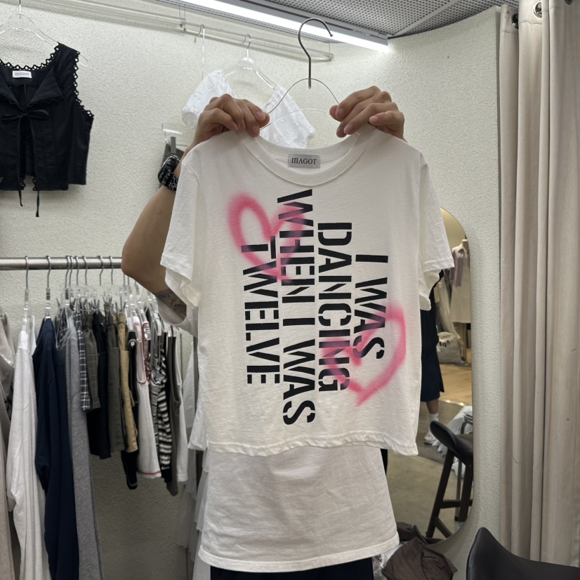 MAGOT韓國直郵㊣女裝新品職業熱賣25春夏休閑人氣時尚真品T恤IIIΛGOT/MAGOTT恤圖色2