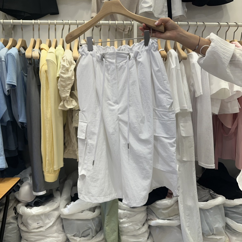 Q C東大門㊣直郵女士新品真品推薦職業熱賣25春夏休閑短褲Republlc of qc短褲