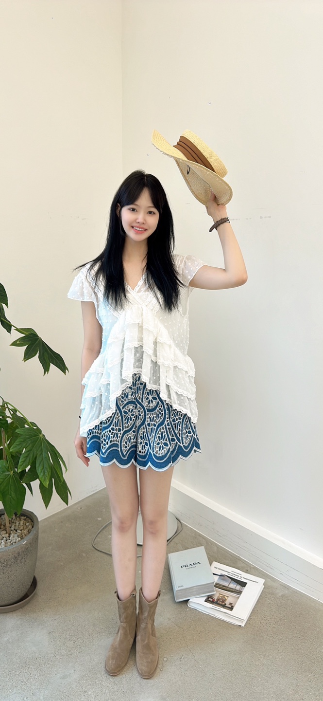 YARD東大門㊣實拍女裝新品真品人氣熱賣25春夏襯衫蕾絲衫雪紡YARD襯衫/蕾絲衫