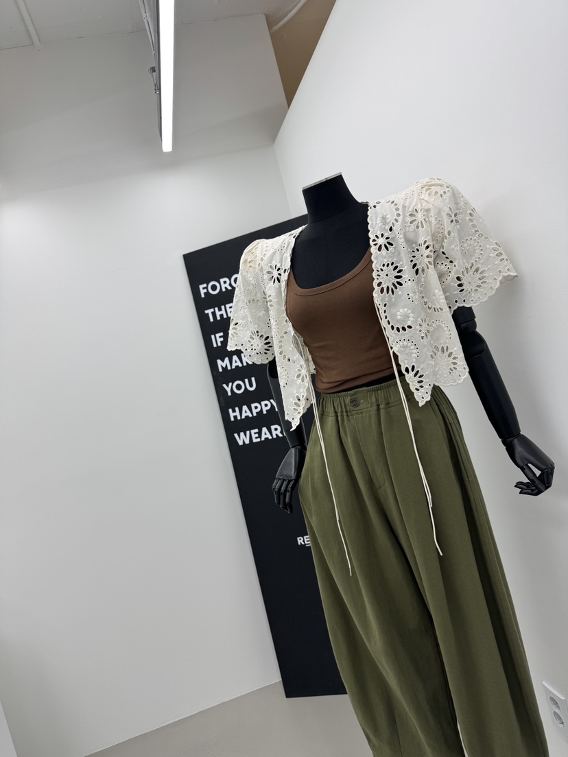 RED-A東大門㊣代購女士新品休閑人氣真品襯衫蕾絲衫刺繡開衫RED-A襯衫/蕾絲衫