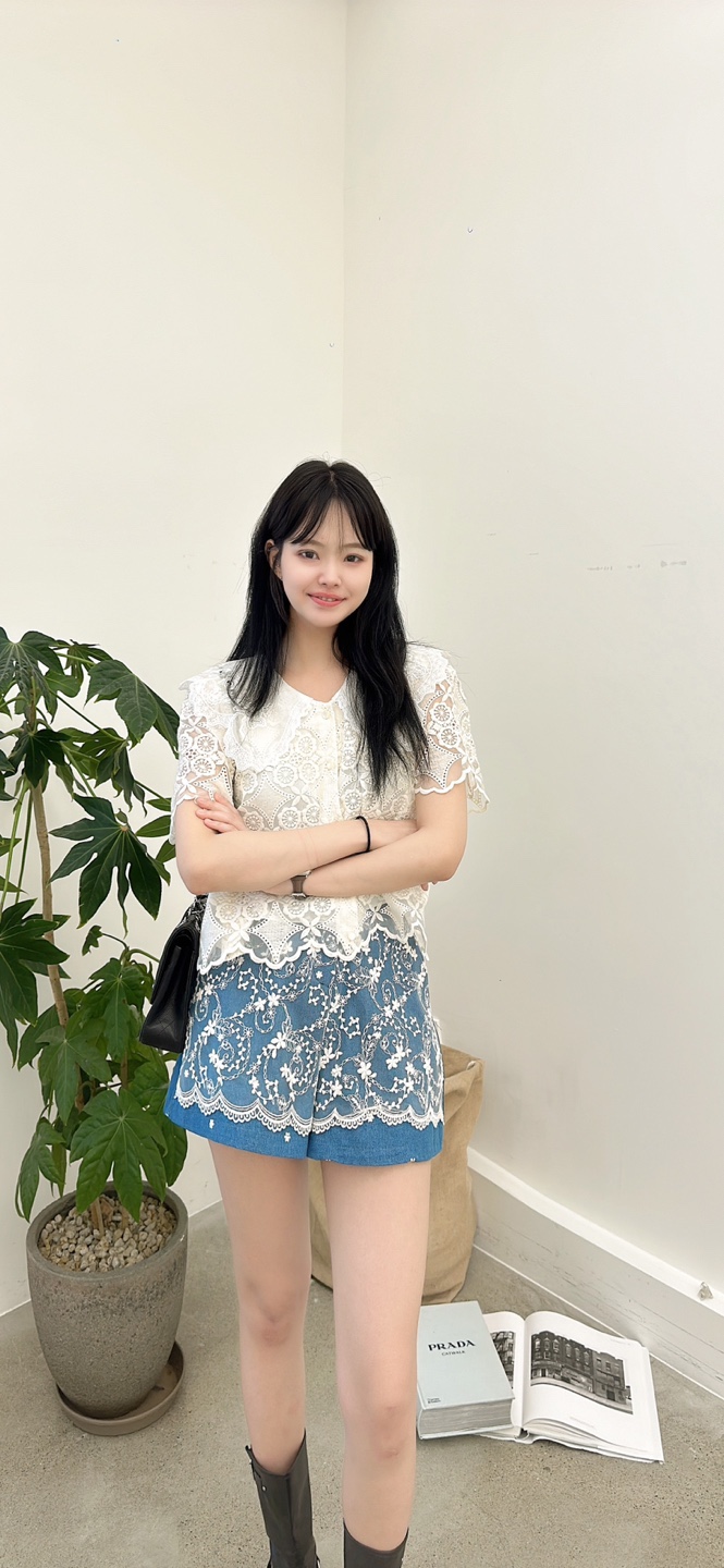 YARD韓國直郵㊣女裝新品真品職業熱賣時尚人氣襯衫蕾絲衫刺繡YARD襯衫/蕾絲衫