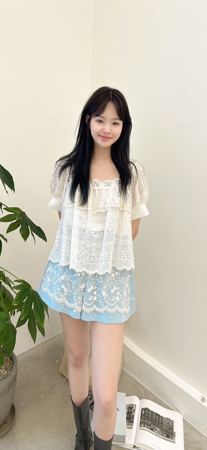 YARD韓國代購㊣女士新品時尚熱賣職業真品襯衫蕾絲衫刺繡雪紡YARD襯衫/蕾絲衫