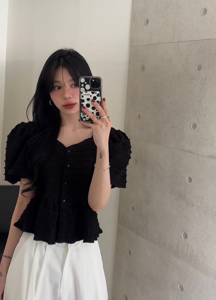 AMUSE SEOUL東大門㊣實拍女士新品時尚熱賣襯衫蕾絲衫柔軟AMUSE SEOUL襯衫/蕾絲衫
