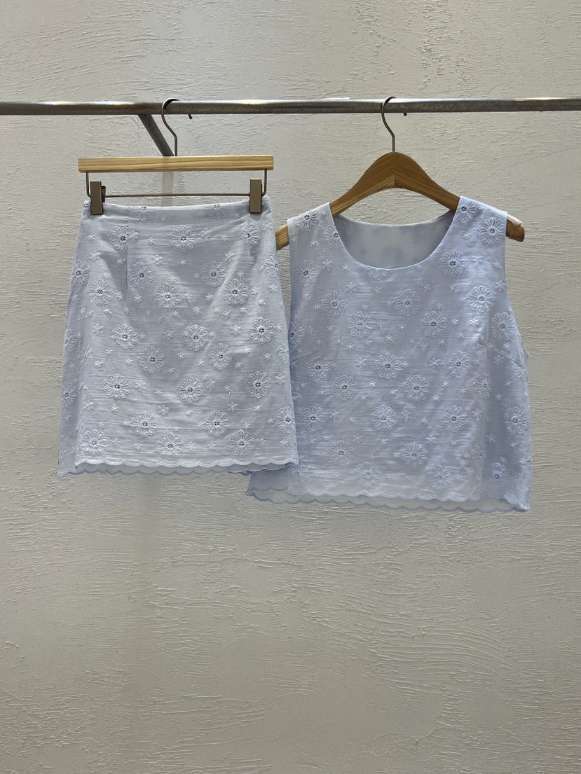STRAWBERRY東大門㊣代購女裝新品時尚推薦真品25春夏套裝兩件套STRAWBERRY套裝圖色3