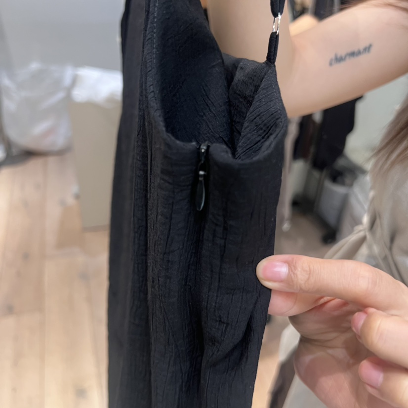 AUBE東大門㊣實拍女士新款真品熱賣推薦時尚休閑職業吊帶背心AUBE吊帶/背心