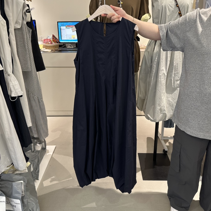 MENTOR韓國直郵㊣女裝新品真品推薦人氣休閑熱賣連衣裙含腰繩MENTOR連衣裙圖色2