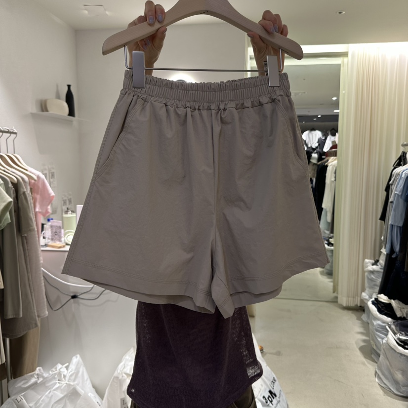 LIL東大門㊣直郵女士新品人氣熱賣真品職業時尚推薦休閑短褲LIL短褲