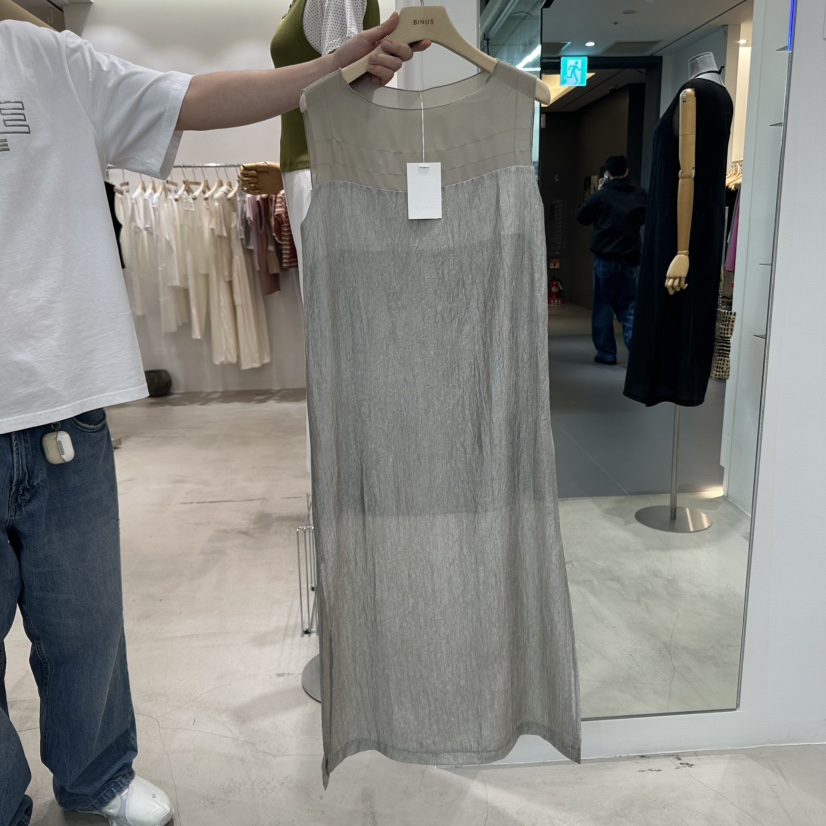 BINUS東大門㊣直郵女裝新品休閑職業熱賣25春夏推薦真品連衣裙BINUS連衣裙