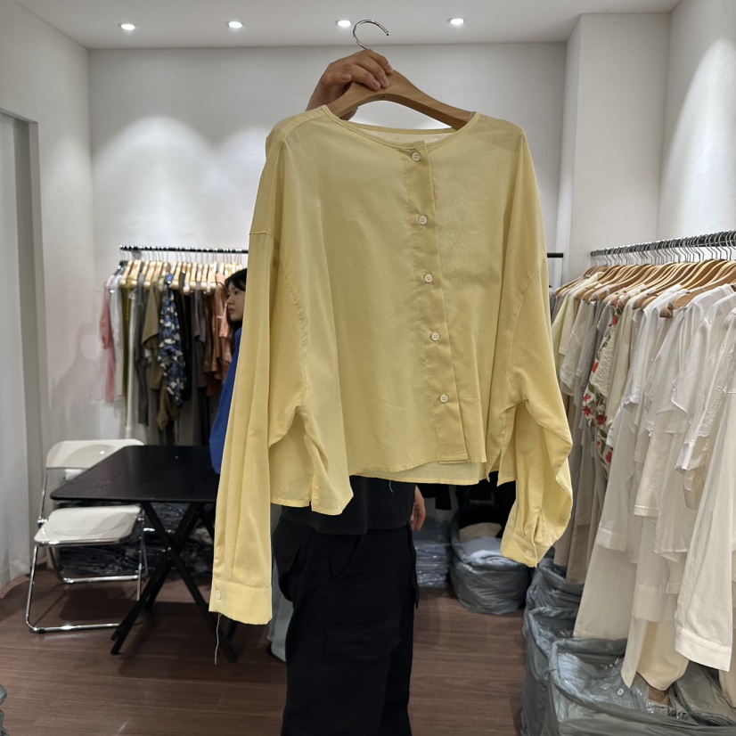 EPIC-S韓國代購㊣女裝新品熱賣真品25春夏休閑人氣襯衫蕾絲衫EPIC-S襯衫/蕾絲衫圖色2
