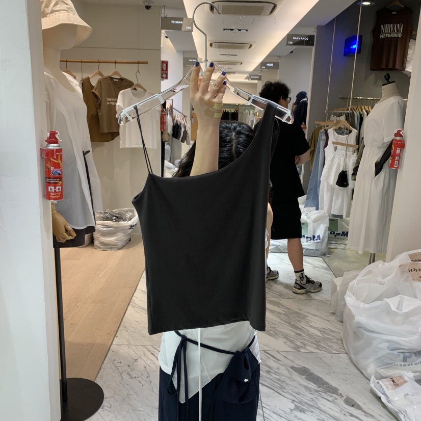PADO韓國直郵㊣女裝新品時尚推薦人氣休閑25春夏熱賣吊帶背心PADO吊帶/背心圖色2