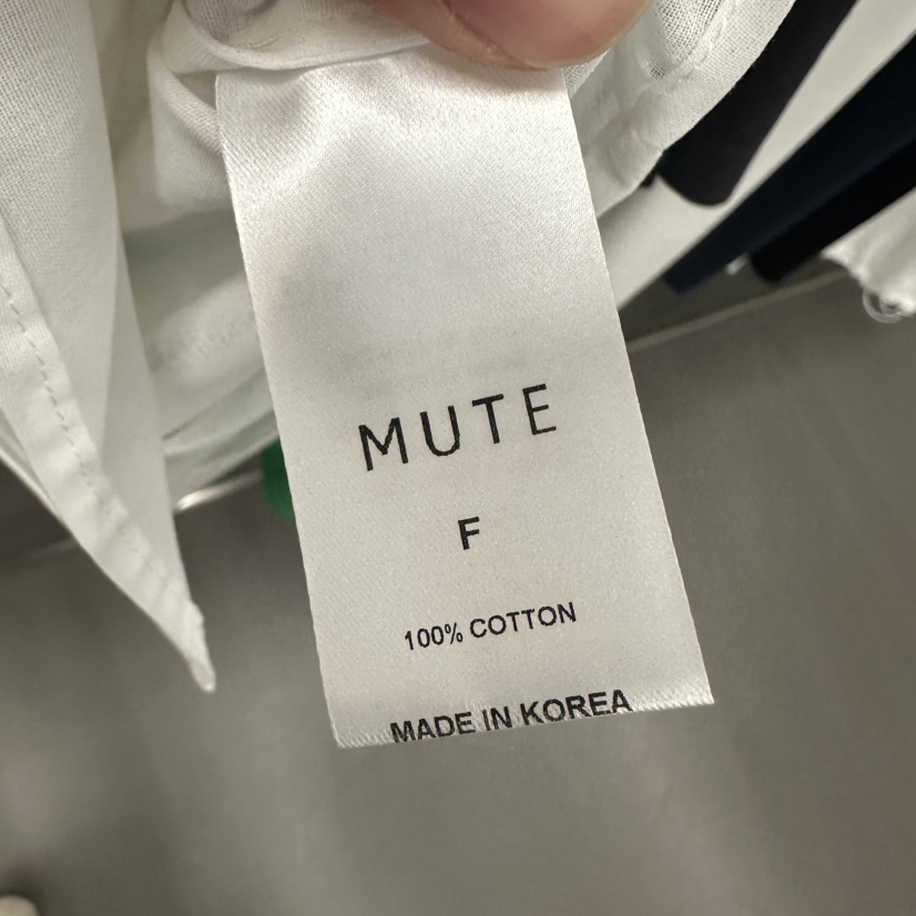 MUTE-P韓國直郵㊣女士新品時尚25春夏職業真品熱賣襯衫蕾絲衫MUTE襯衫/蕾絲衫