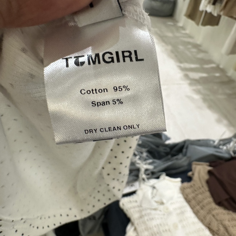 TOMGIRL韓國代購㊣女裝新款人氣真品熱賣職業休閑推薦吊帶背心TOMGIRL吊帶/背心