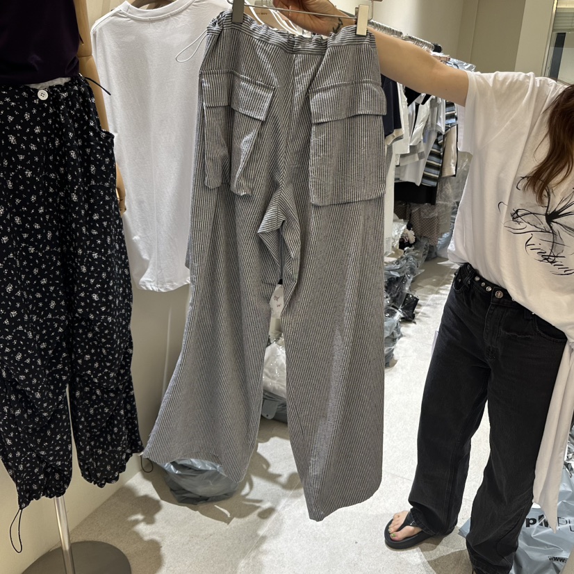 MOREMORE東大門㊣實拍女裝新品人氣推薦時尚休閑休閑褲口袋more more休閑褲