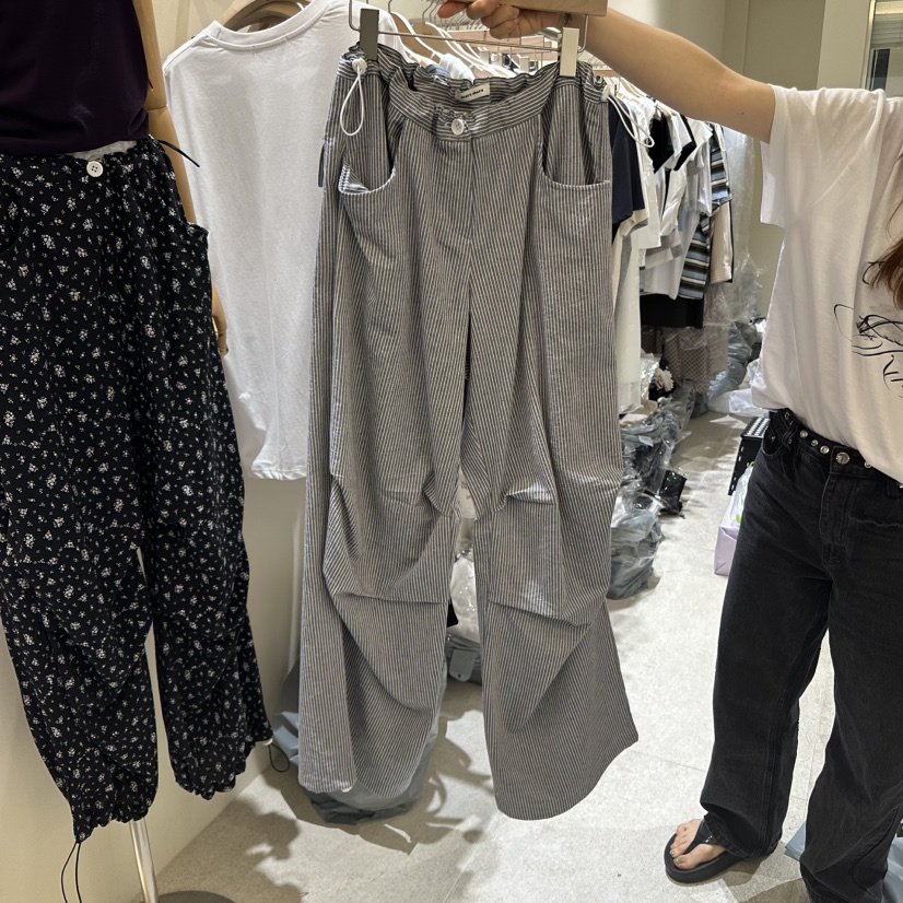 MOREMORE東大門㊣實拍女裝新品人氣推薦時尚休閑休閑褲口袋more more休閑褲圖色2