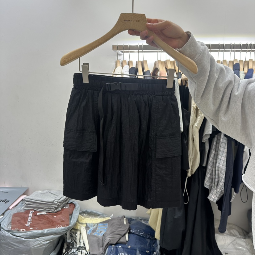 URBANSTORY/REMAKING東大門㊣代購女士新款熱賣職業真品短裙Remaking/URBANSTORY短裙圖色2