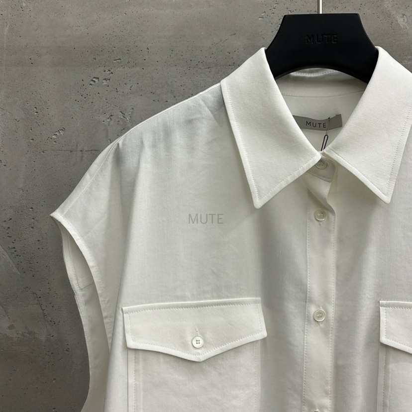 MUTE-P東大門㊣實拍女裝新款熱賣真品推薦人氣休閑時尚馬甲MUTE馬甲