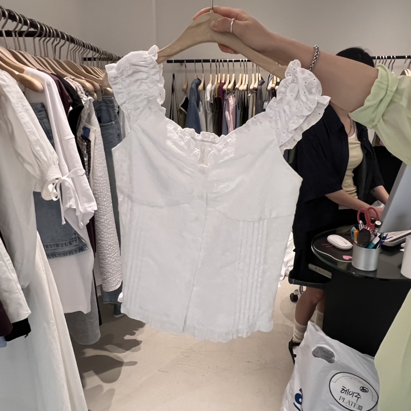 PLATE韓國代購㊣女裝新款時尚人氣真品職業休閑吊帶背心刺繡PLATE吊帶/背心