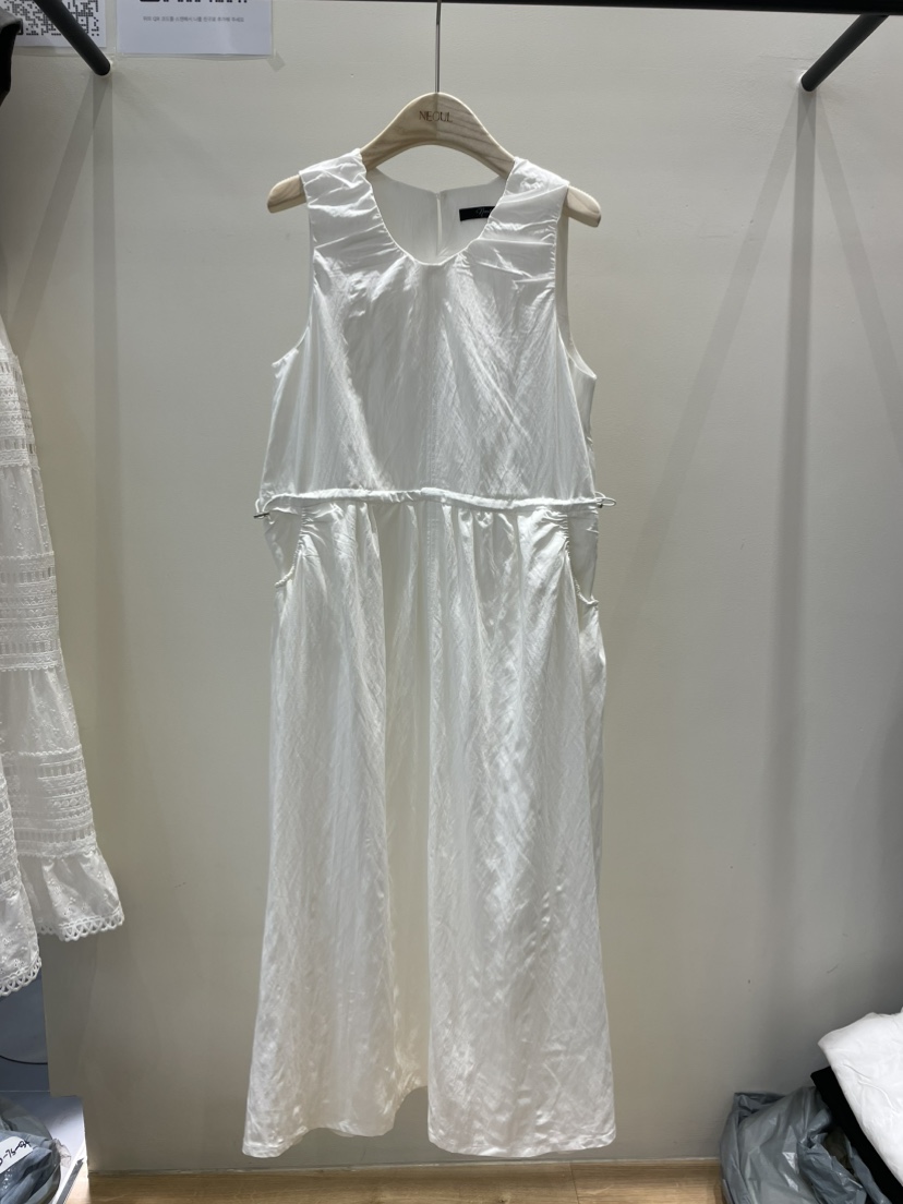 NEOUL韓國直郵㊣女士新品25春夏休閑推薦職業真品時尚連衣裙NEOUL/ahin雙領標簽連衣裙
