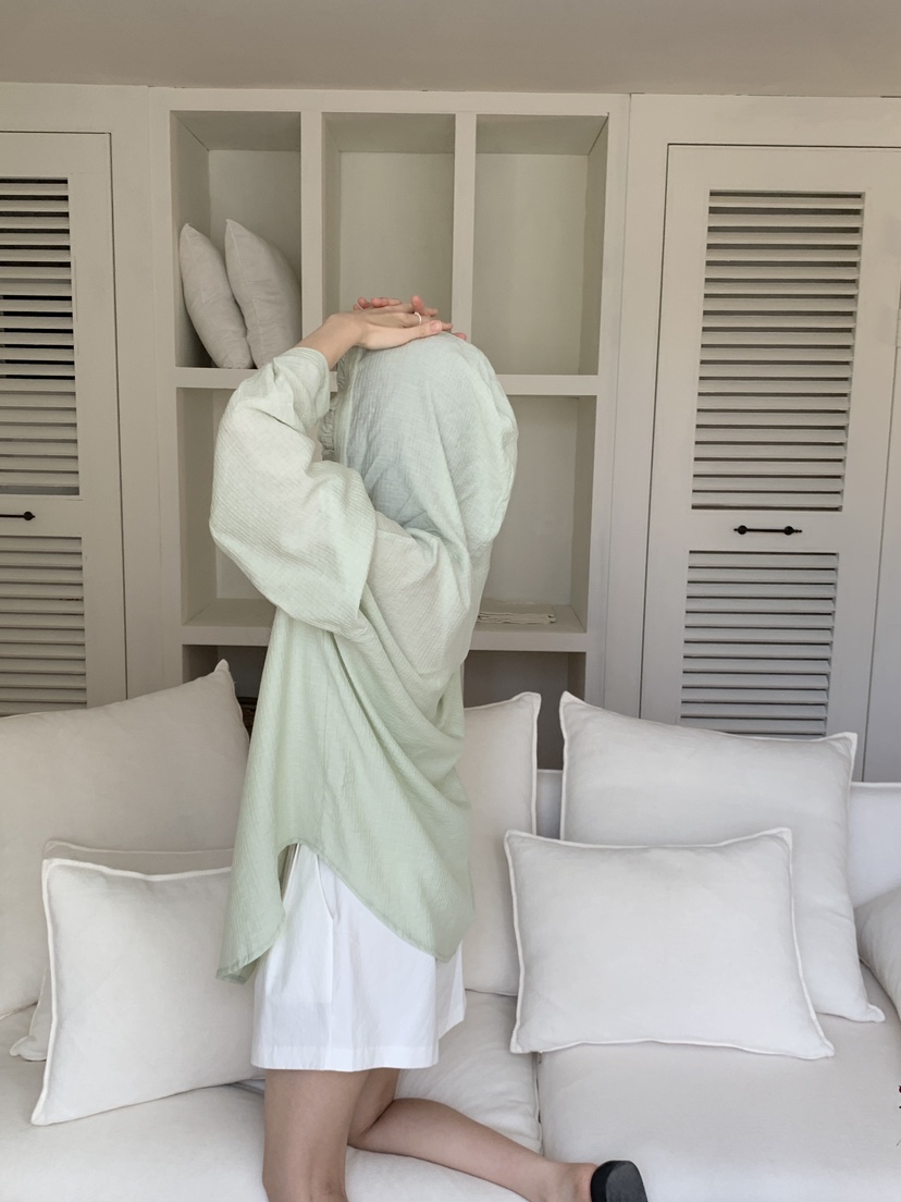 FRILL-T東大門㊣直郵女裝新品職業時尚襯衫蕾絲衫荷葉邊兜帽FRILL-T襯衫/蕾絲衫