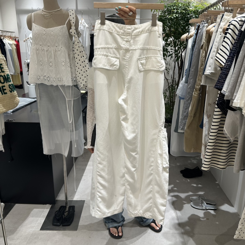 AYCE韓國直郵㊣女士新款25春夏時尚人氣真品推薦休閑褲口袋101SHOWROOM/AYCE休閑褲