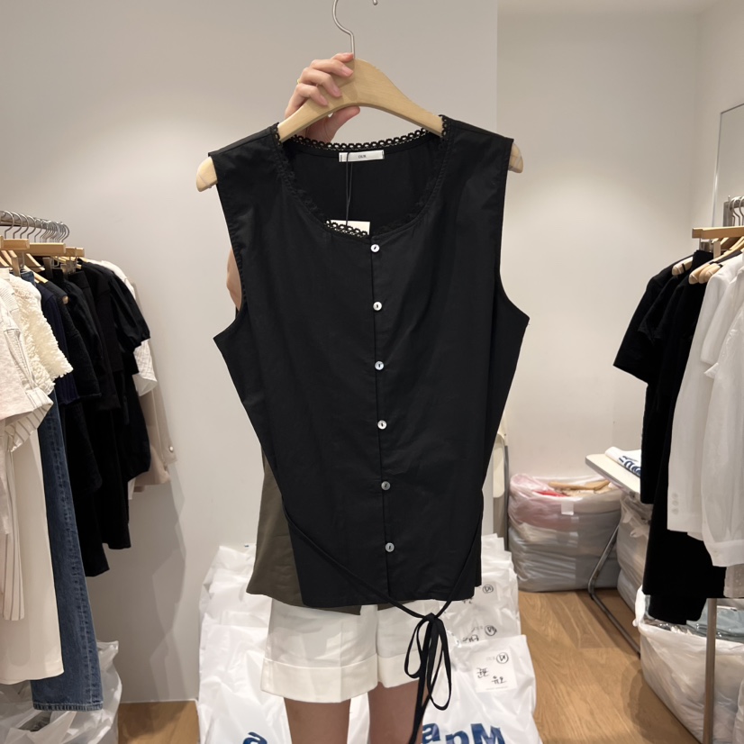 OUR-A東大門㊣代購女裝新品真品職業人氣推薦馬甲棉質蕾絲OUR-A馬甲圖色2