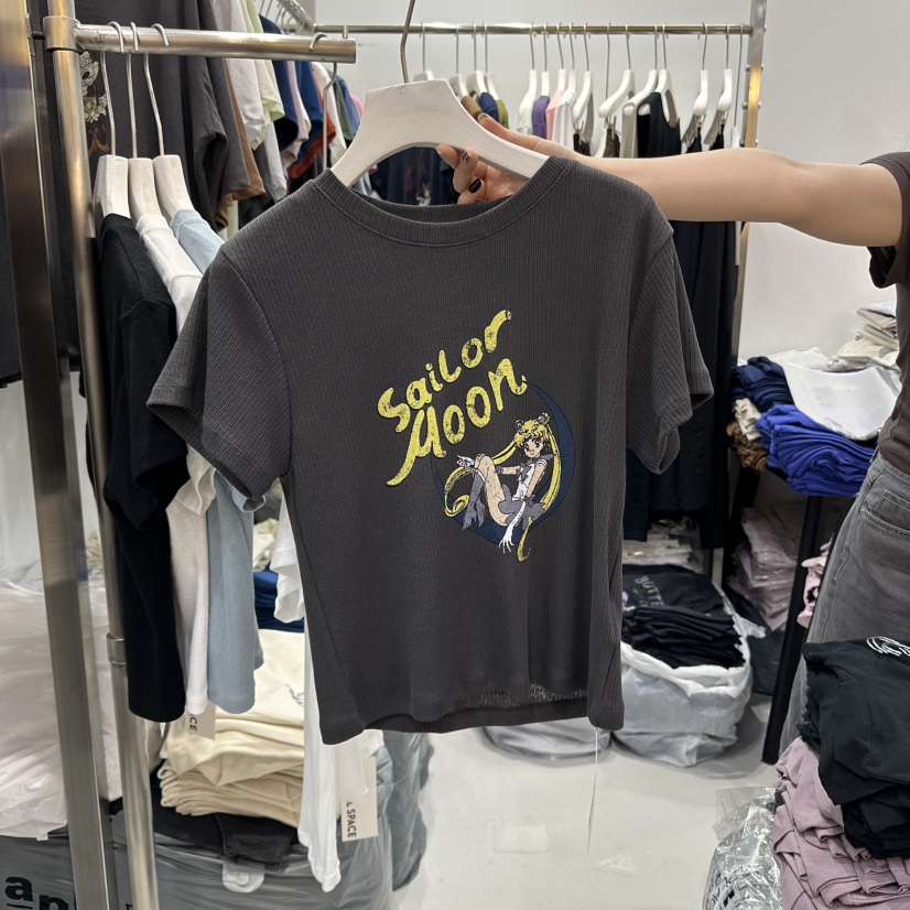 VISUAL SPACE韓國直郵㊣女士新品25春夏時尚推薦人氣熱賣T恤VISUAL SPACET恤圖色2
