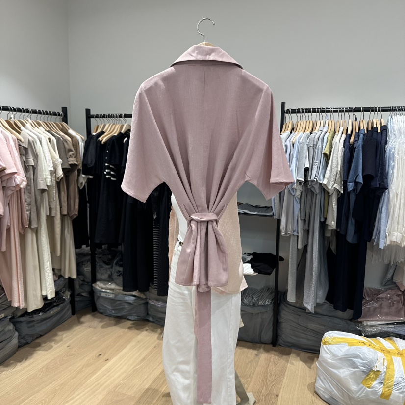 M.G.N韓國直郵㊣女裝新品25春夏時尚推薦襯衫蕾絲衫含腰帶MAGNET襯衫/蕾絲衫