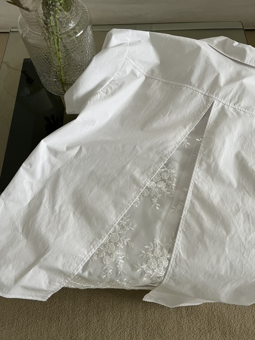ANGLOG BEIGE韓國代購㊣女裝新品推薦人氣熱賣襯衫蕾絲衫蕾絲ANGLOG BEIGE襯衫/蕾絲衫