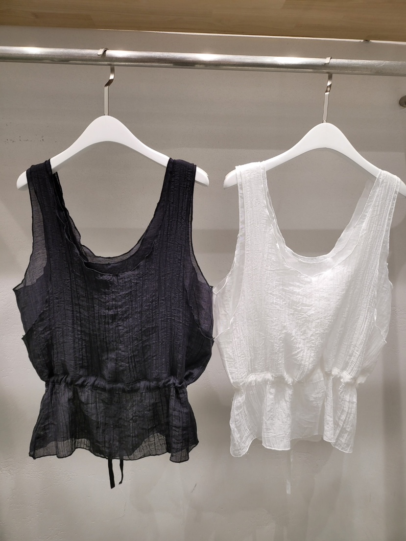 THE OTHER東大門㊣直郵女裝新品職業推薦吊帶背心透明紐扣THE OTHER吊帶/背心