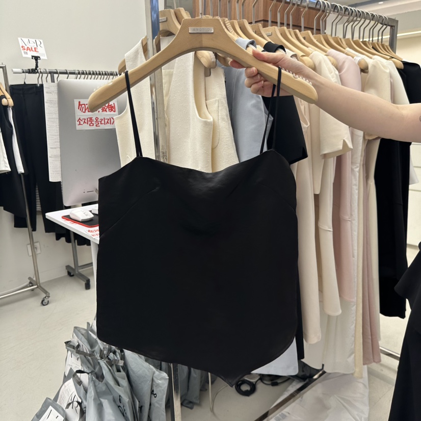 MER韓國代購㊣女裝新品時尚休閑人氣熱賣推薦25春夏吊帶背心MER/ANGELO BIANCO吊帶/背心圖色2