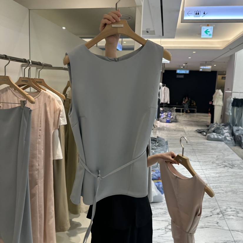 MER韓國直郵㊣女裝新品推薦25春夏熱賣休閑職業吊帶背心含腰繩MER/ANGELO BIANCO吊帶/背心圖色2