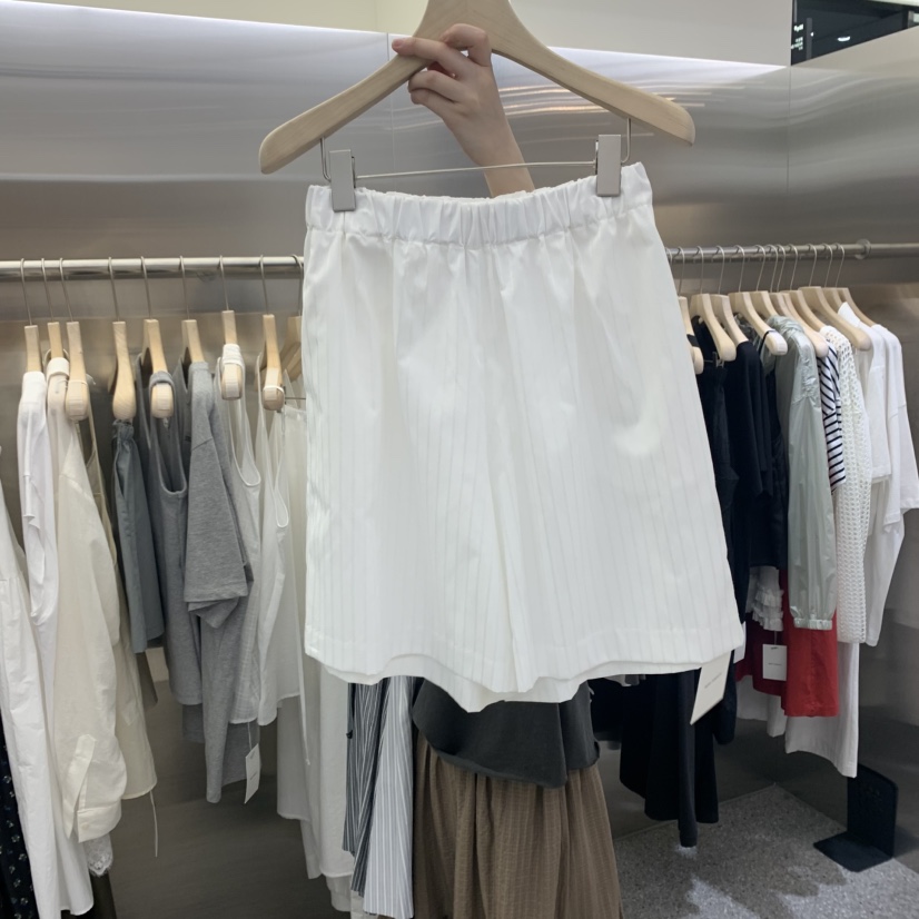 VELVET UNDERGROUND東大門㊣直郵女士新品時尚25春夏真品短褲VELVET UNDERGROUND短褲圖色3