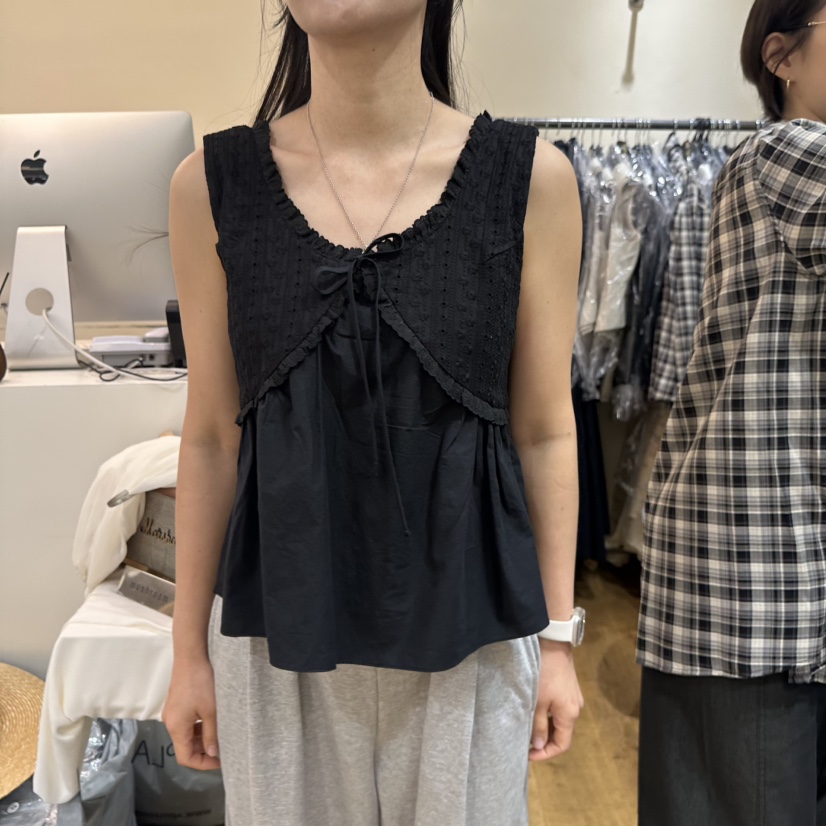 MUSHROOM-A韓國代購㊣女裝新品職業時尚休閑熱賣吊帶背心刺繡MUSHROOM吊帶/背心圖色2