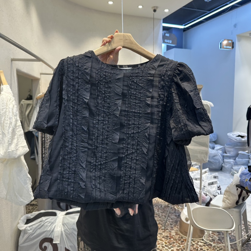 THE LINE-Q東大門㊣代購女裝新品25春夏襯衫蕾絲衫泡泡袖荷葉邊THE LINE-q襯衫/蕾絲衫圖色2