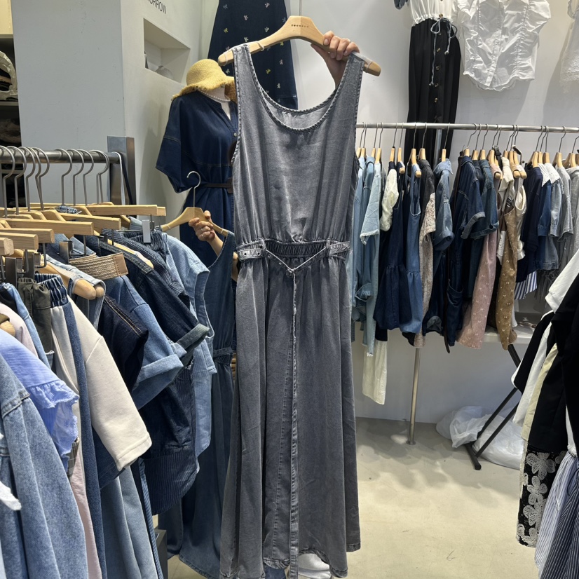 2MORROW東大門㊣實拍女裝新品熱賣25春夏真品推薦連衣裙含腰帶2MORROW連衣裙