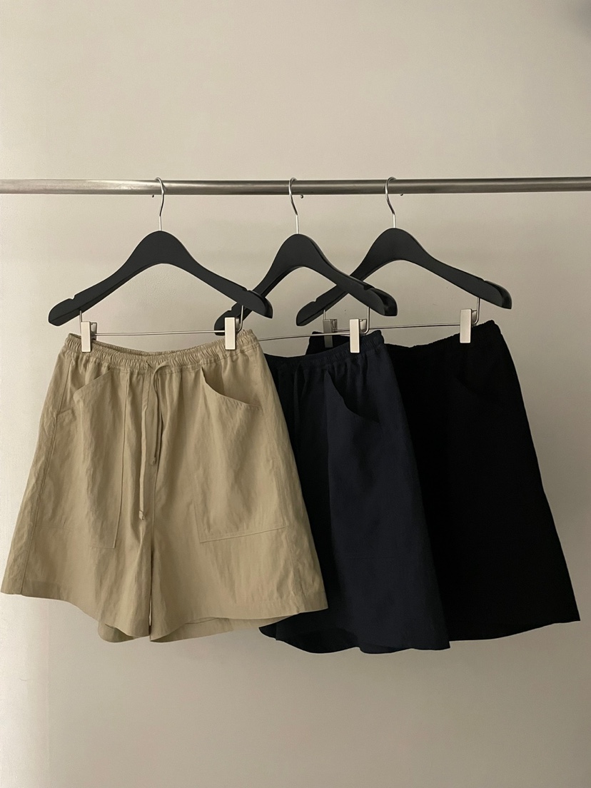 FLAT GARDEN/LA MUETTE/JAMIESTONE東大門㊣代購女裝新品時尚短褲FLAT GARDEN/LA MUETTE/JAMIESTONE短褲