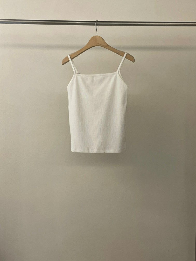 FLAT GARDEN/LA MUETTE/JAMIESTONE韓國代購㊣女裝新品熱賣吊帶背心FLAT GARDEN/LA MUETTE/JAMIESTONE吊帶/背心